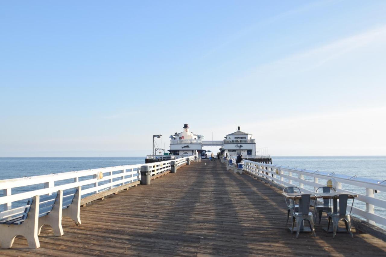 Malibu Private Beach Apartments Luaran gambar
