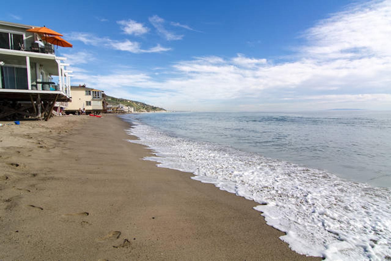 Malibu Private Beach Apartments Luaran gambar