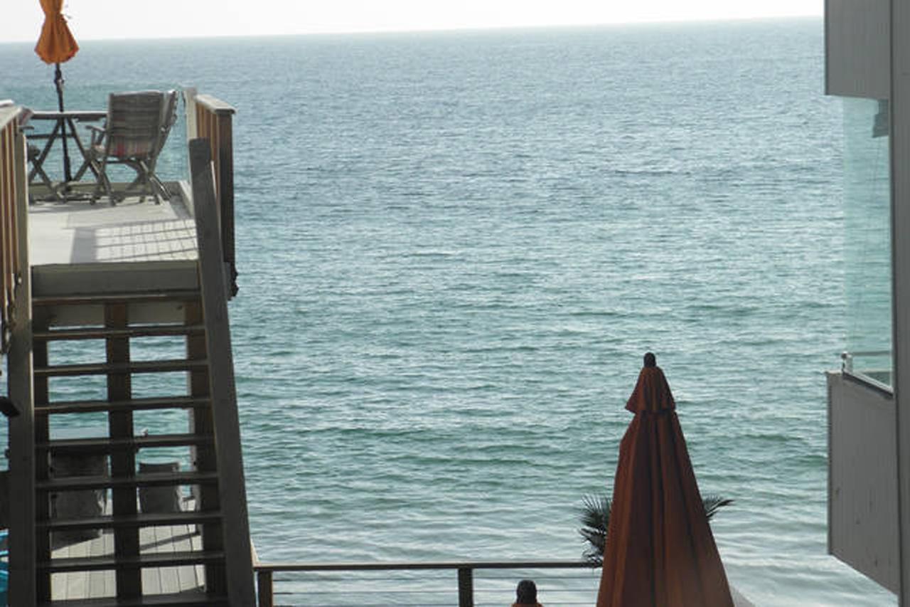 Malibu Private Beach Apartments Luaran gambar