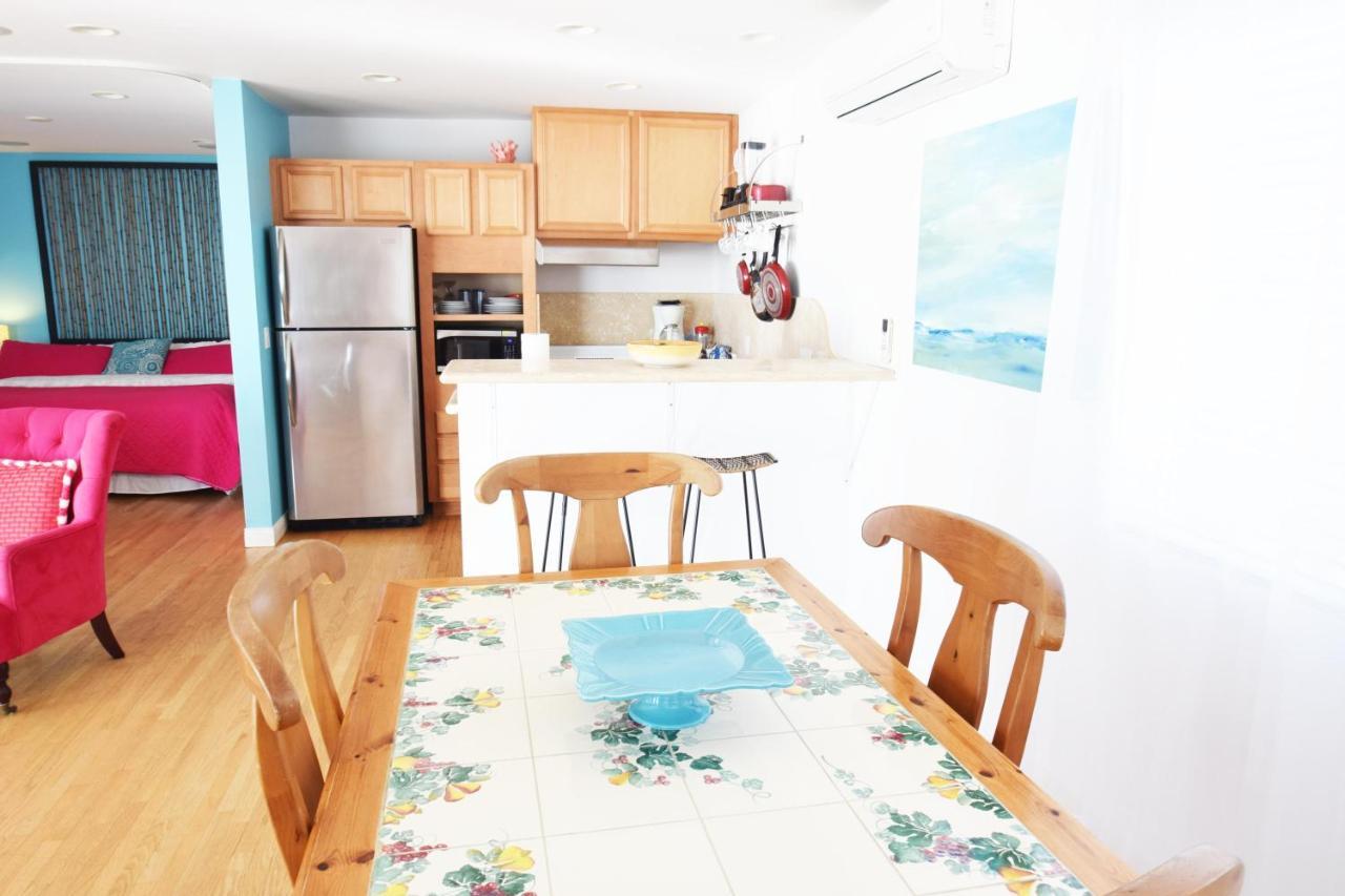 Malibu Private Beach Apartments Luaran gambar