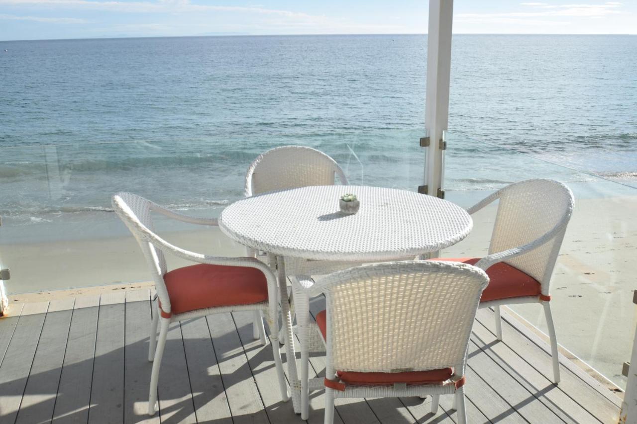Malibu Private Beach Apartments Luaran gambar